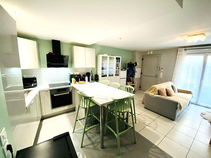 Maison - 71 m² - 5 pièces