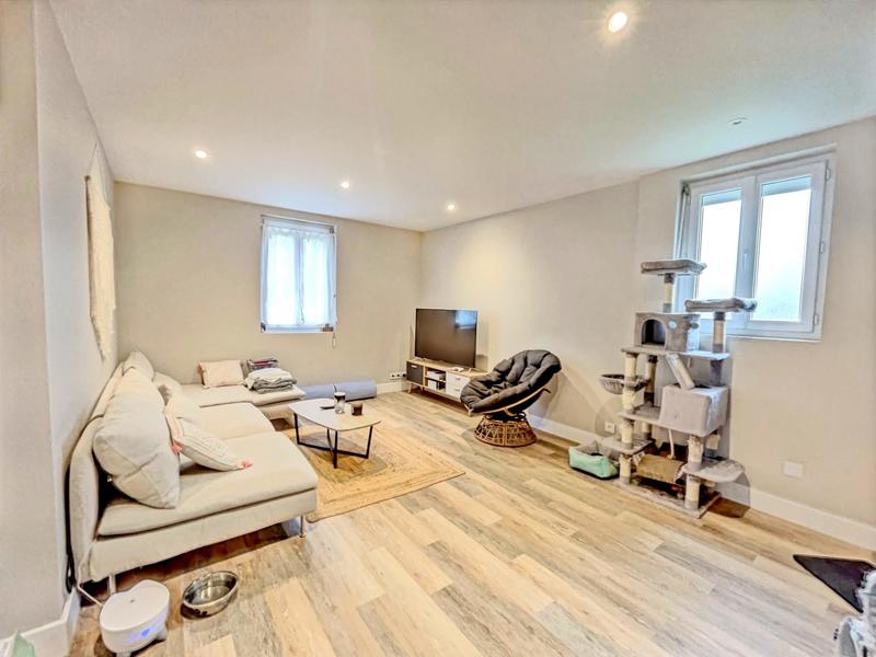 Maison - 127 m² - 5 pièces