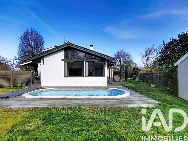Maison - 127 m² - 5 pièces