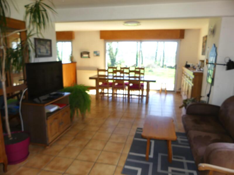 Maison - 100 m² - 6 pièces