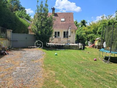 Château - 122 m² - 6 pièces