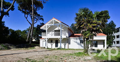 Villa - 176 m² - 5 pièces