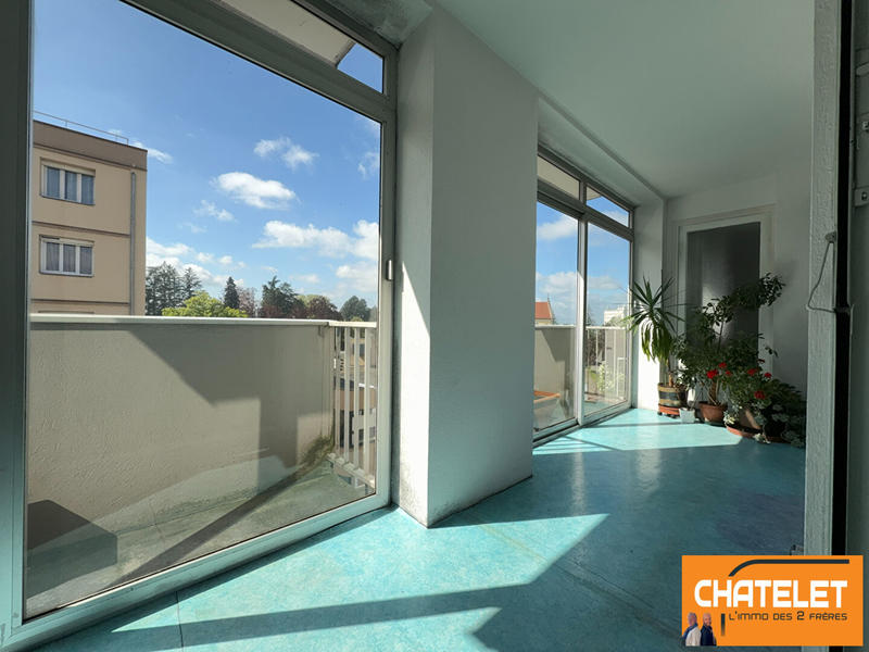 Appartement - 79 m² - 4 pièces