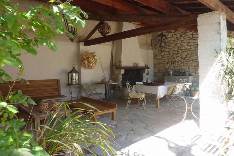 Mas - 250 m² - 7 pièces