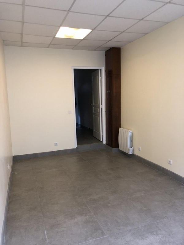 Local commercial - 25 m² - 2 pièces