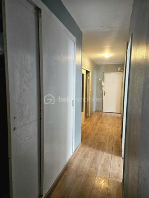 Appartement - 87 m² - 5 pièces