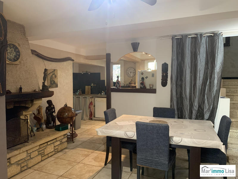 Maison - 168 m² - 6 pièces