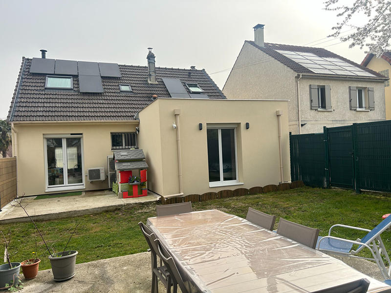 Maison - 122 m² - 5 pièces