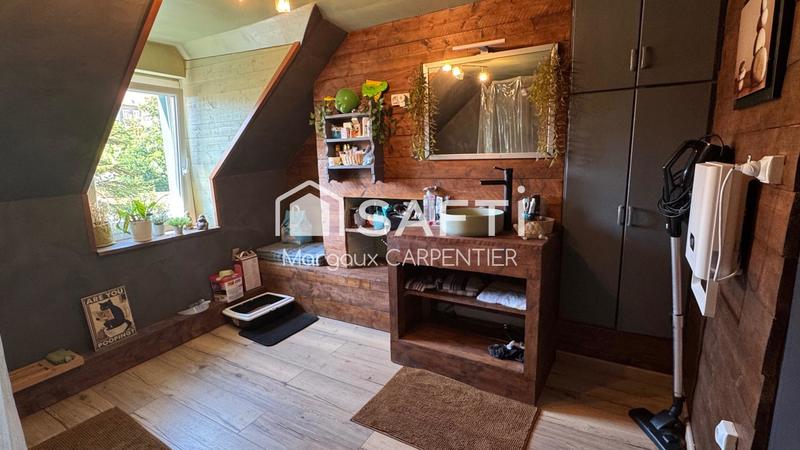 Maison - 265 m² - 10 pièces