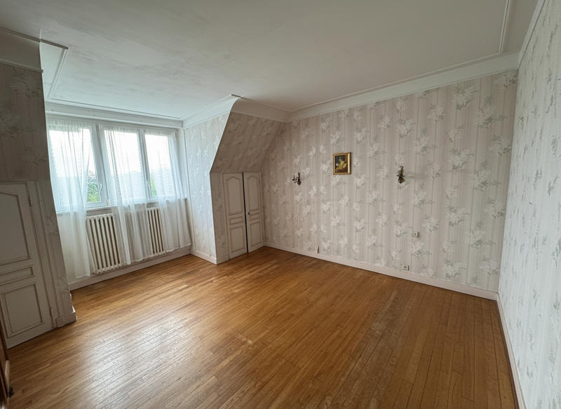 Maison - 112 m² - 6 pièces