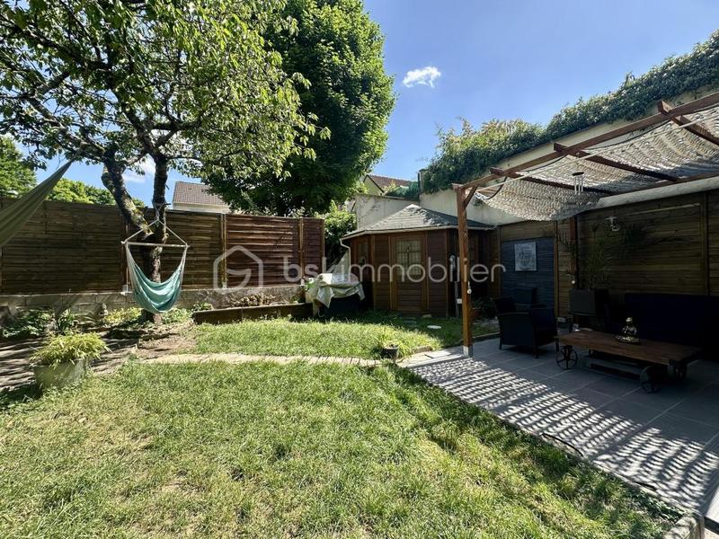 Maison traditionnelle - 86 m² - 5 pièces