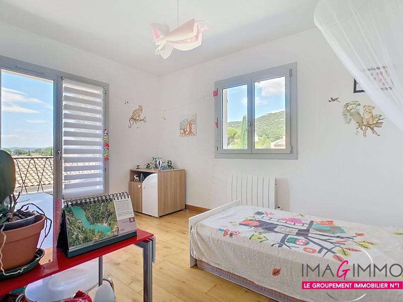 Villa - 164 m² - 10 pièces