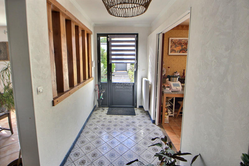 Maison - 143 m² - 6 pièces