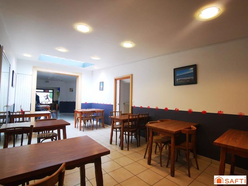 Local commercial - 300 m² - 6 pièces