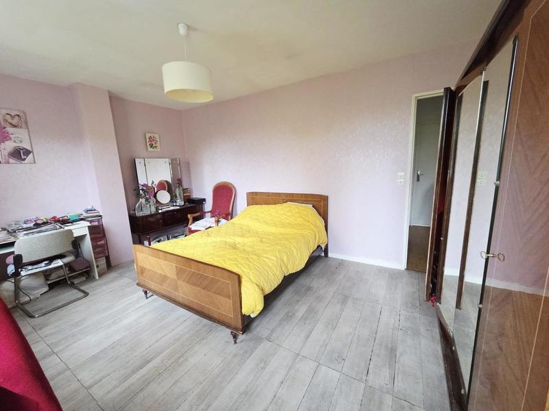 Maison - 125 m² - 6 pièces