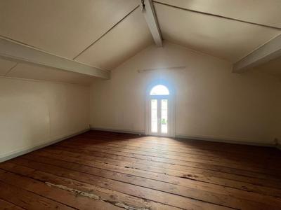 Appartement - 119 m² - 5 pièces