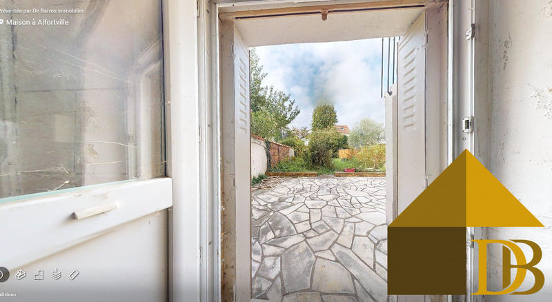 Maison - 160 m² - 6 pièces