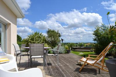 Maison - 177 m² - 5 pièces