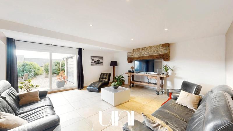 Maison - 184 m² - 7 pièces