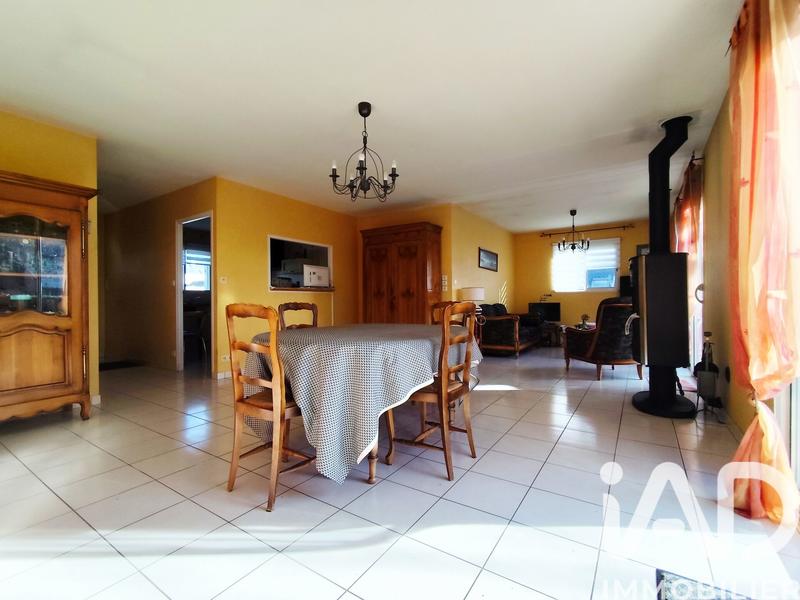 Maison - 94 m² - 5 pièces