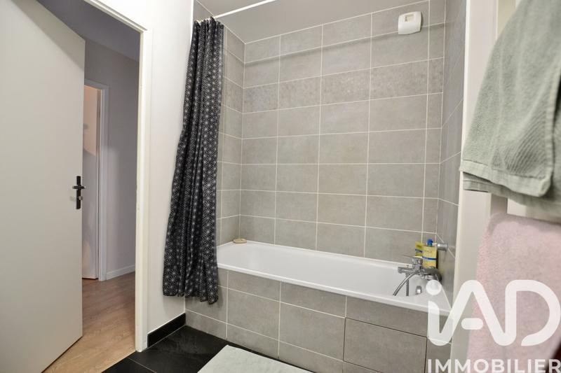 Appartement - 75 m² - 4 pièces