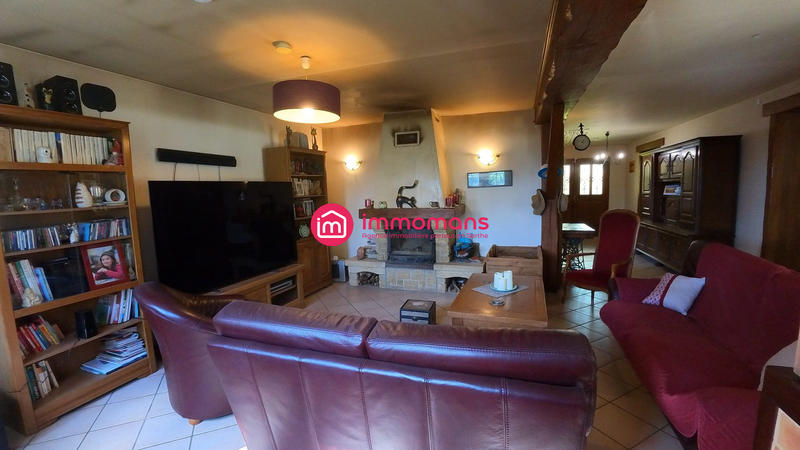 Maison - 165 m² - 11 pièces