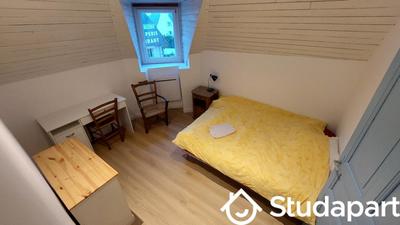 Chambre - 9 m² - 1 pièce