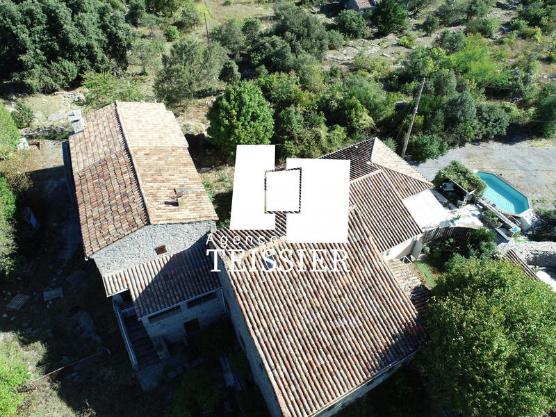 Maison - 146 m² - 7 pièces