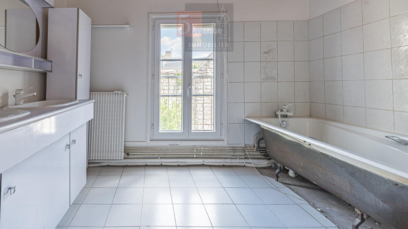 Appartement - 80 m² - 4 pièces