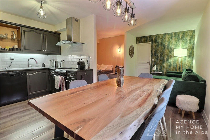 Appartement - 90 m² - 5 pièces