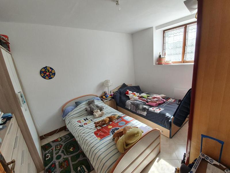 Corps de ferme - 240 m² - 11 pièces