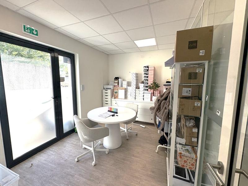 Local commercial - 137 m²