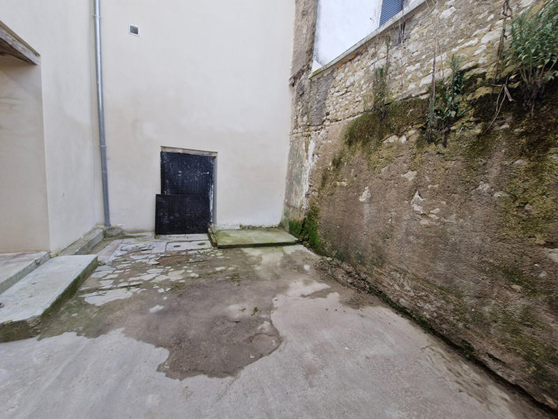 Local d'activité / Entrepôt - 100 m²