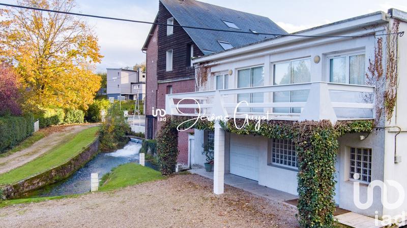 Maison - 241 m² - 6 pièces