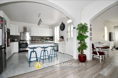 Maison - 120 m² - 7 pièces