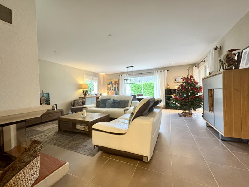 Maison - 171 m² - 7 pièces