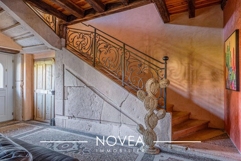 Maison - 136 m² - 4 pièces