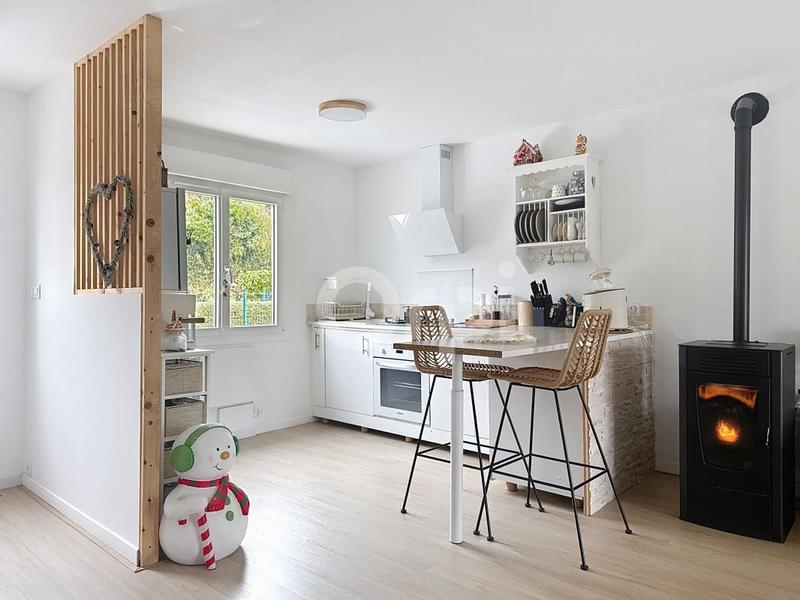 Maison - 93 m² - 5 pièces