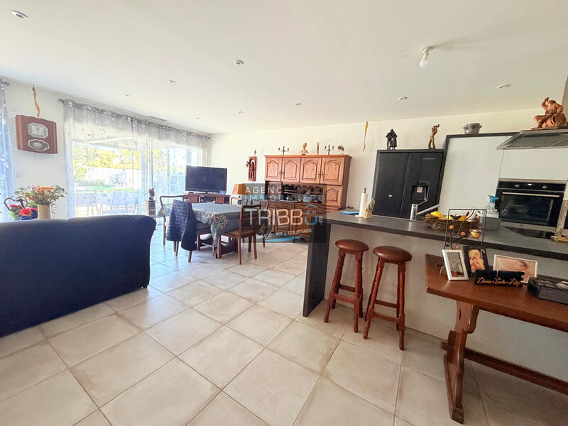 Villa - 96 m² - 3 pièces