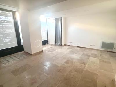 Local commercial - 33 m² - 2 pièces