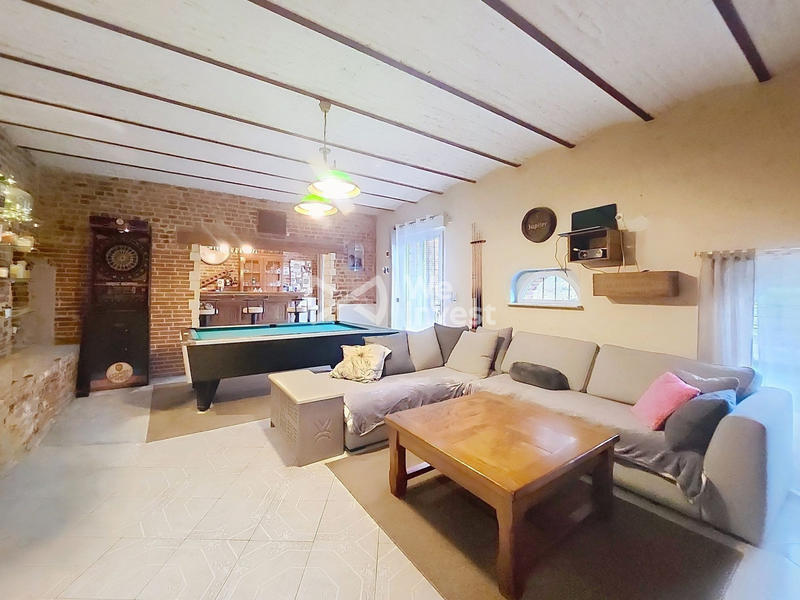 Maison - 170 m² - 10 pièces