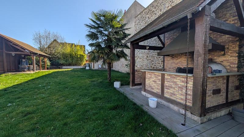 Maison - 167 m² - 7 pièces