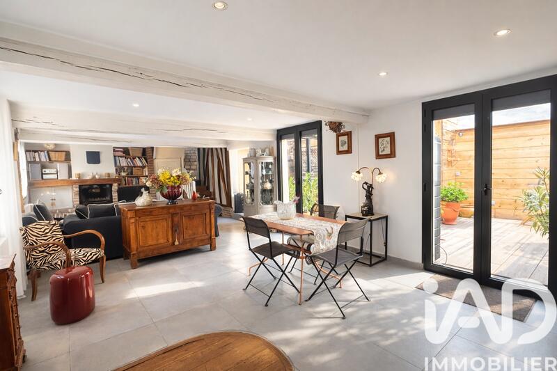 Maison - 138 m² - 4 pièces