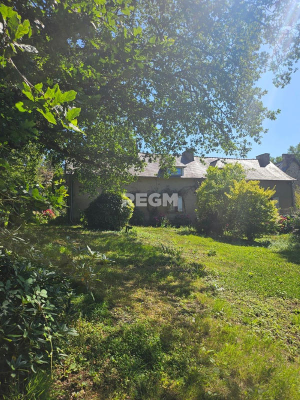 Propriété - 193 m² - 7 pièces