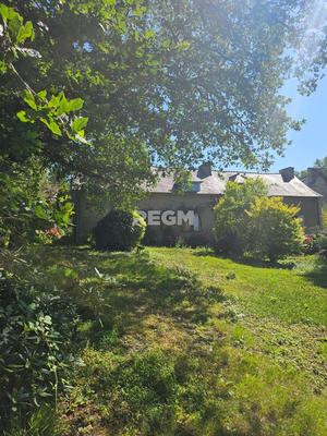 Propriété - 193 m² - 7 pièces