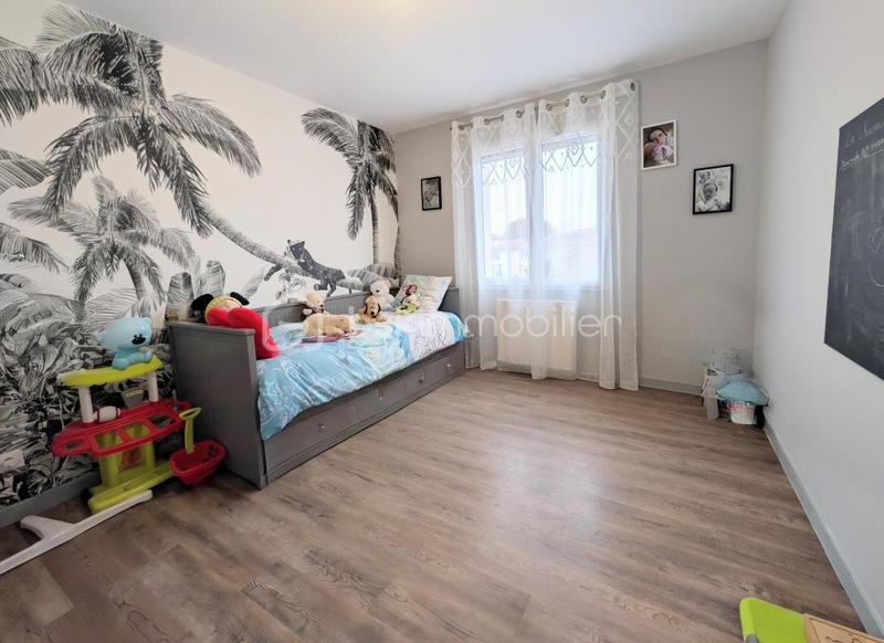 Maison - 174 m² - 6 pièces