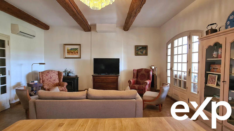 Maison ancienne - 185 m² - 8 pièces