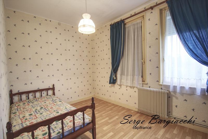 Maison de ville - 105 m² - 5 pièces