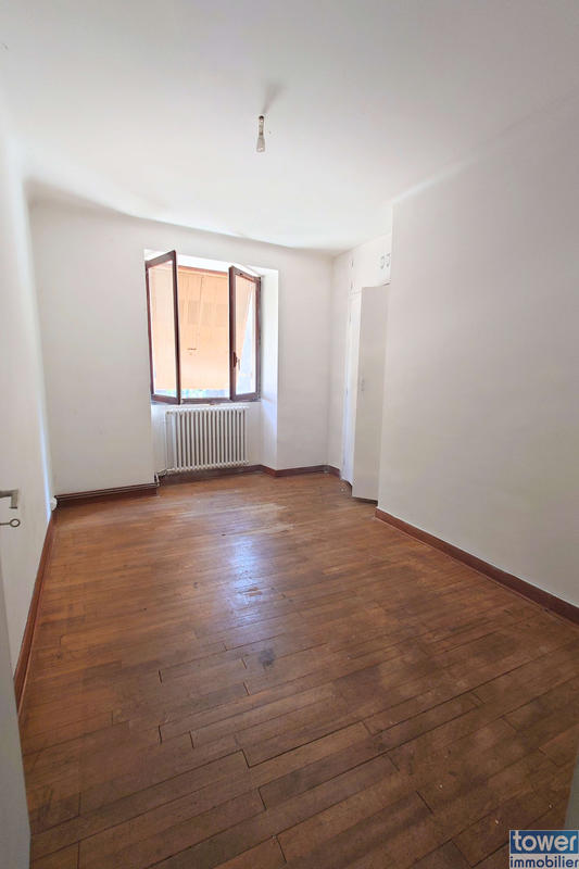Maison - 83 m² - 5 pièces