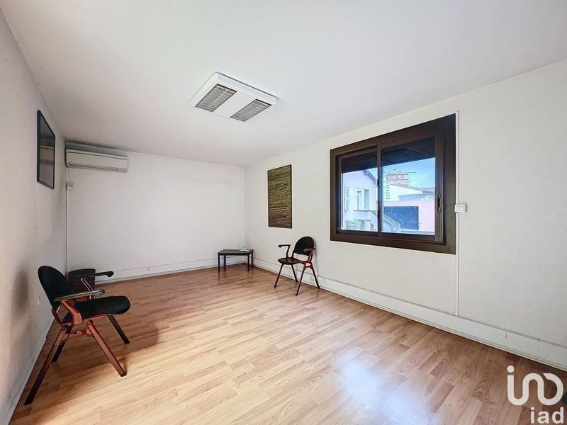 Local commercial - 117 m²